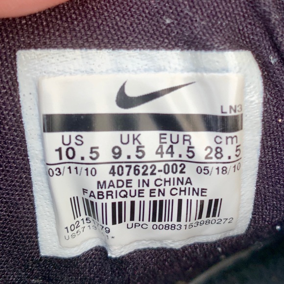 SOLD Nike Hyperfuse Throwback - Black/Red - Picture 4 of 4